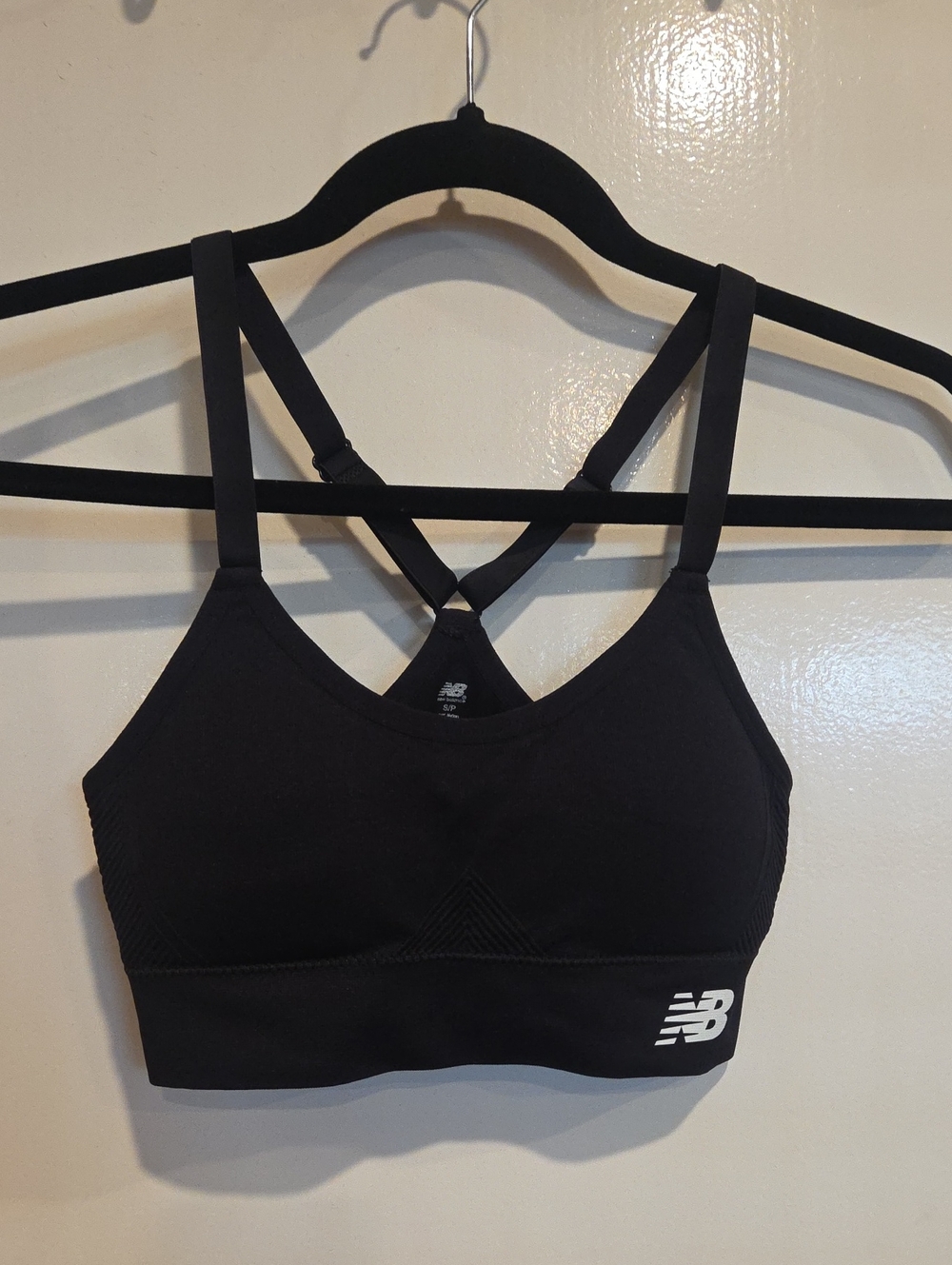 New Balance Women's Black Strappy Sports Bra. Size Small. New without tags